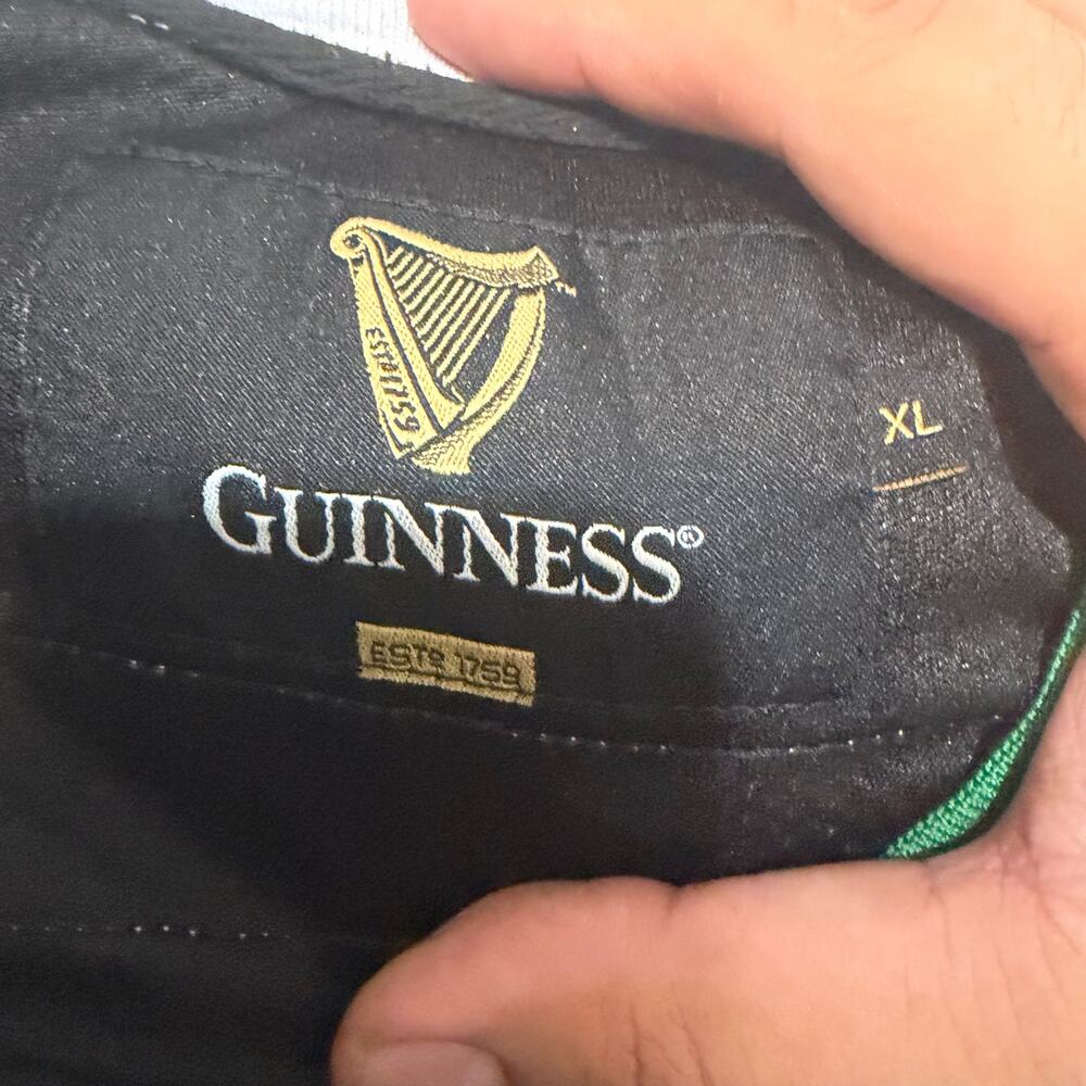 Guinness Beer Ireland Toucan Hockey Jersey Mens XL Black Embroidered 1759 - Picture 4 of 9